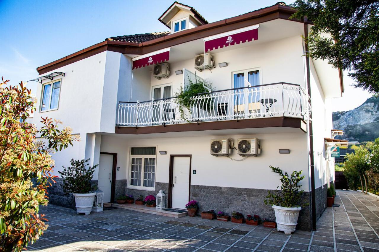 Hotel Ibisco Suites & Relax Pozzuoli Exterior foto